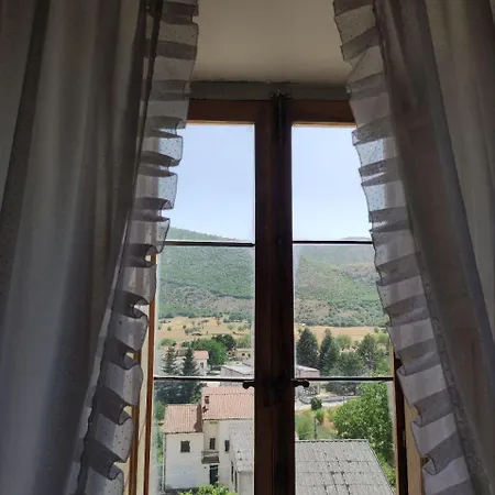 Stanza Del Tempo A Navelli