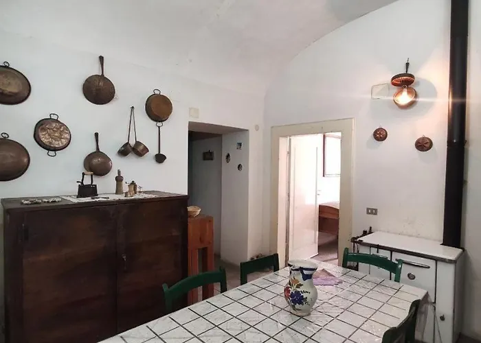 Stanza Del Tempo A Navelli